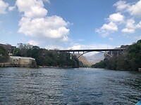 De brug over de rivier bij Tuxtla Gutierrez